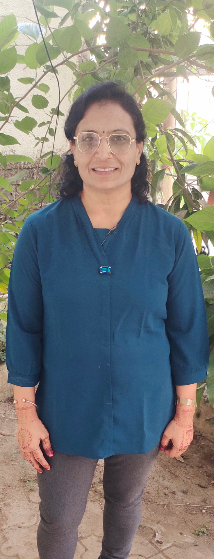 Hitakshi Thakor professional photo - After